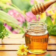 护肤品厂家：蜂蜜在美容界的使用方法