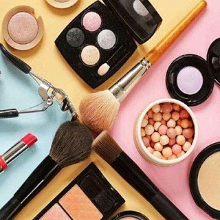 化妆品厂家:有效化妆vs无效化妆！
